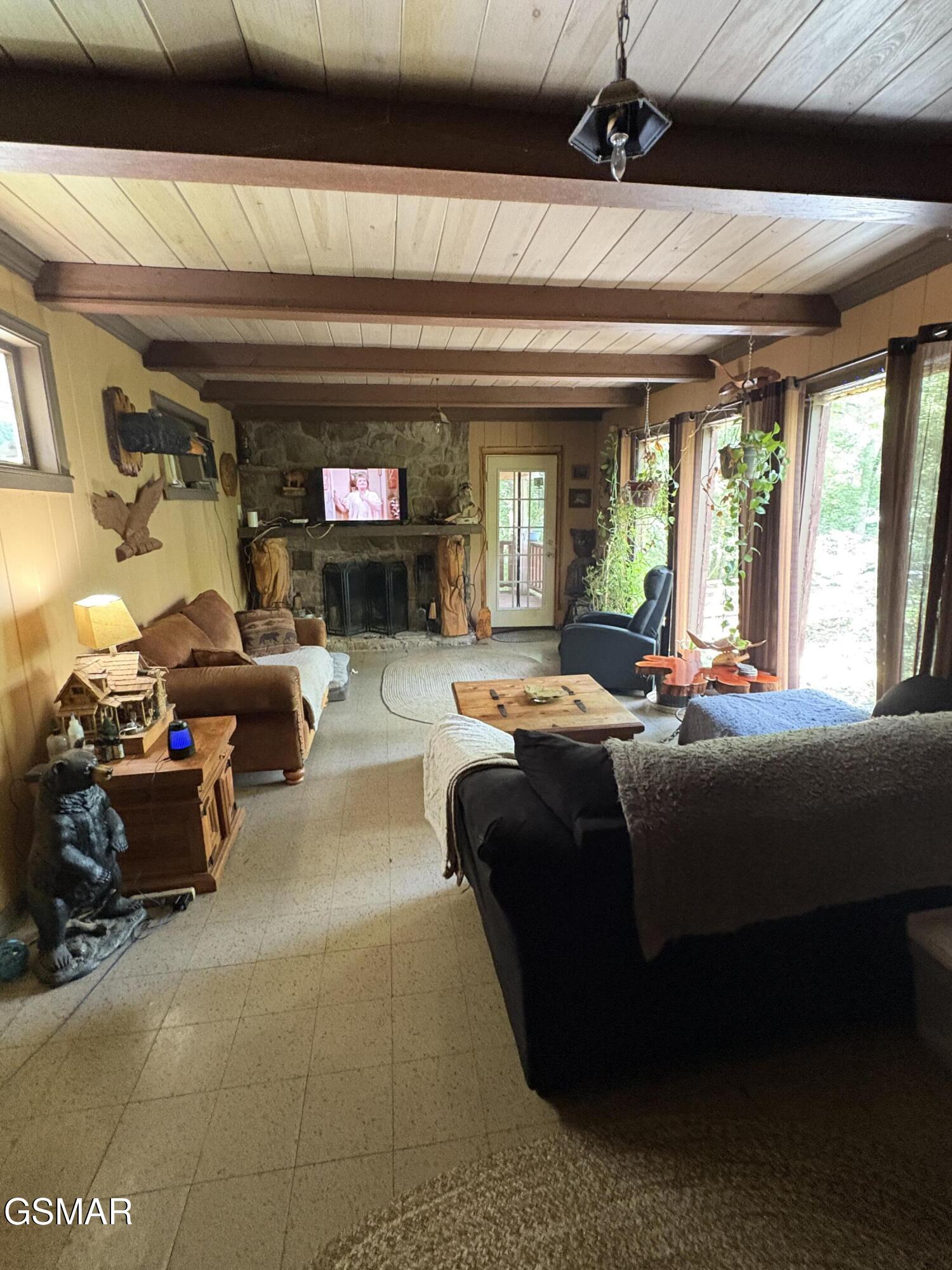4344 Cosby Highway Cosby TN 37722