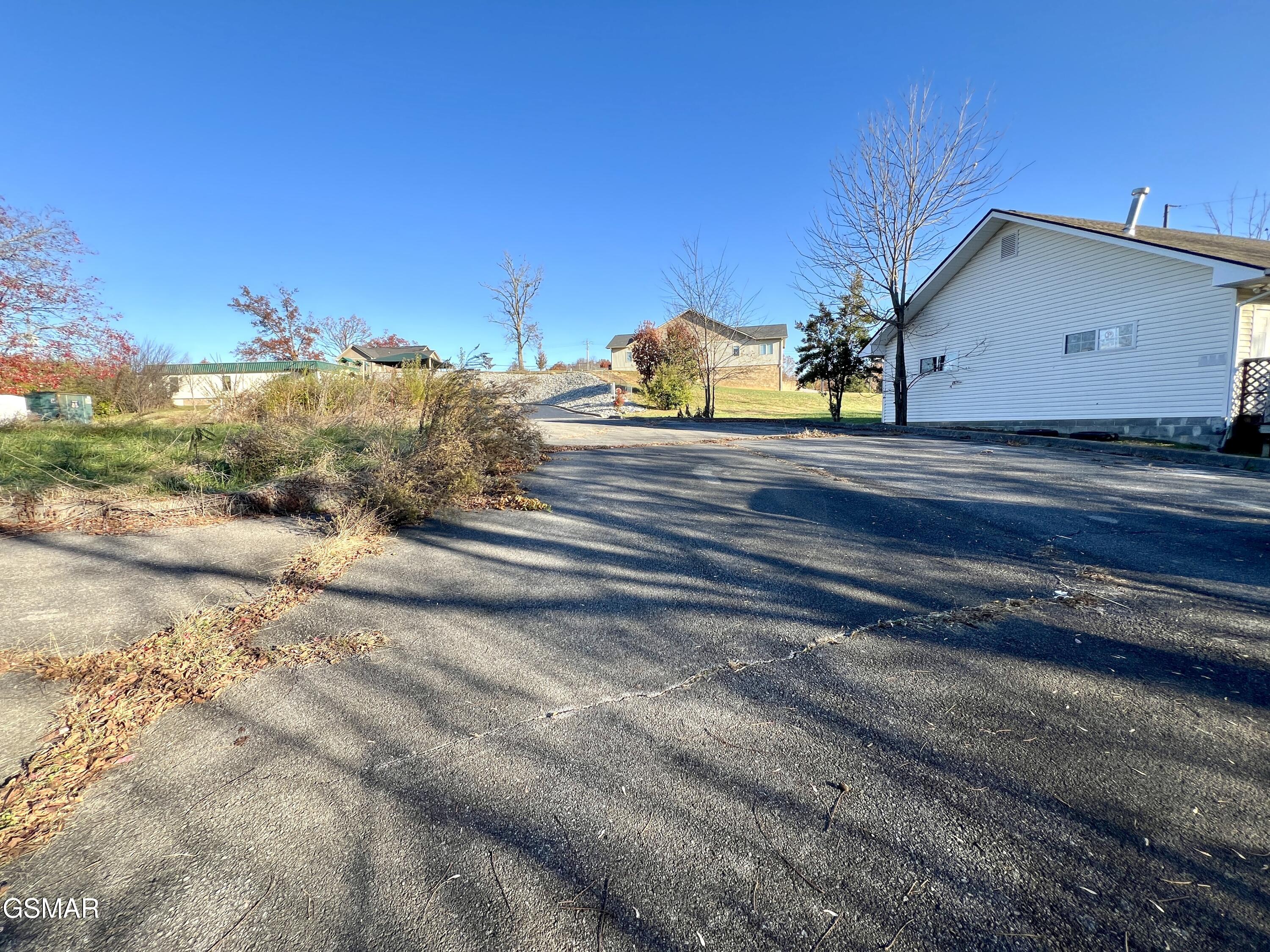 1117 Oak Cluster Drive Sevierville TN 37862