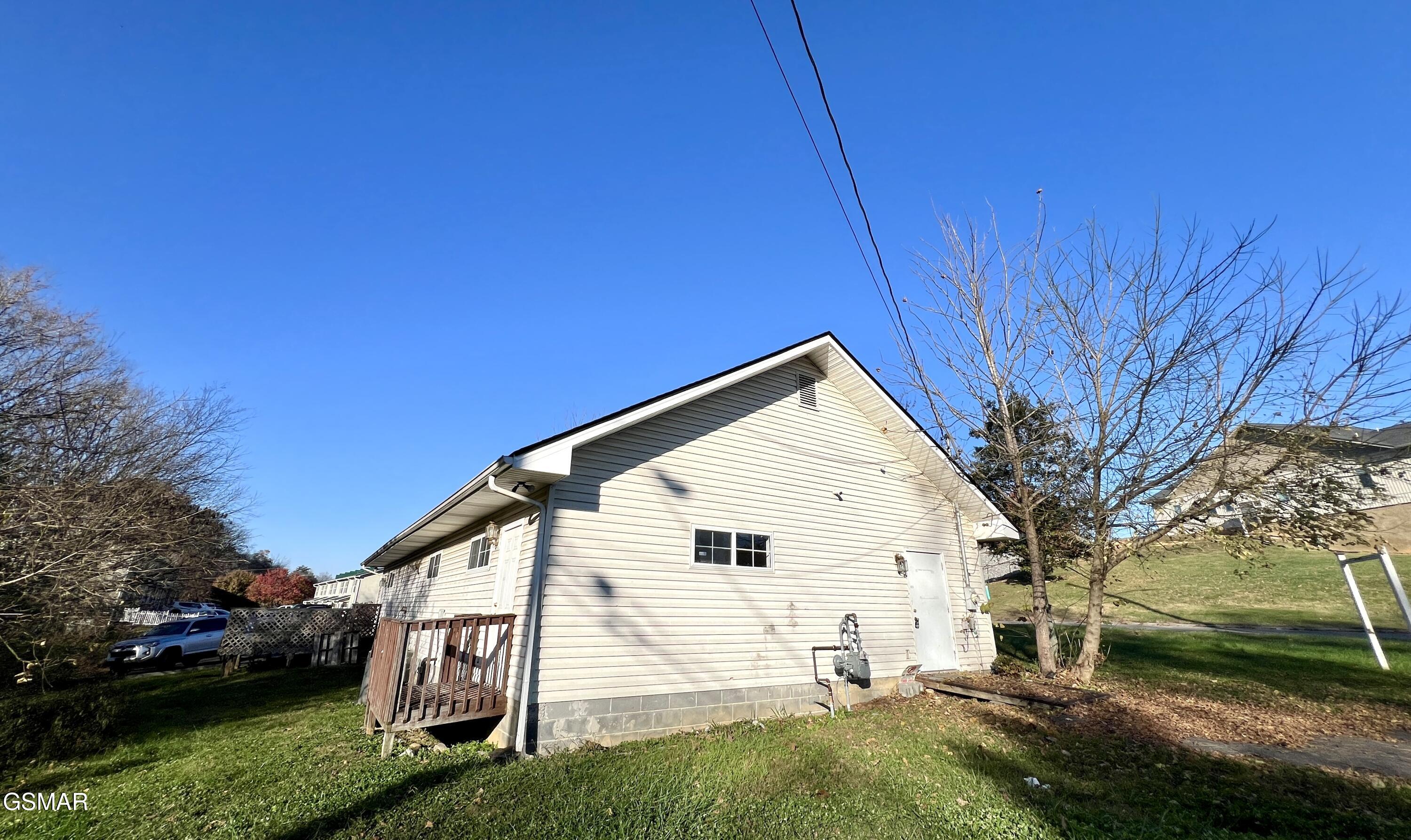 1117 Oak Cluster Drive Sevierville TN 37862