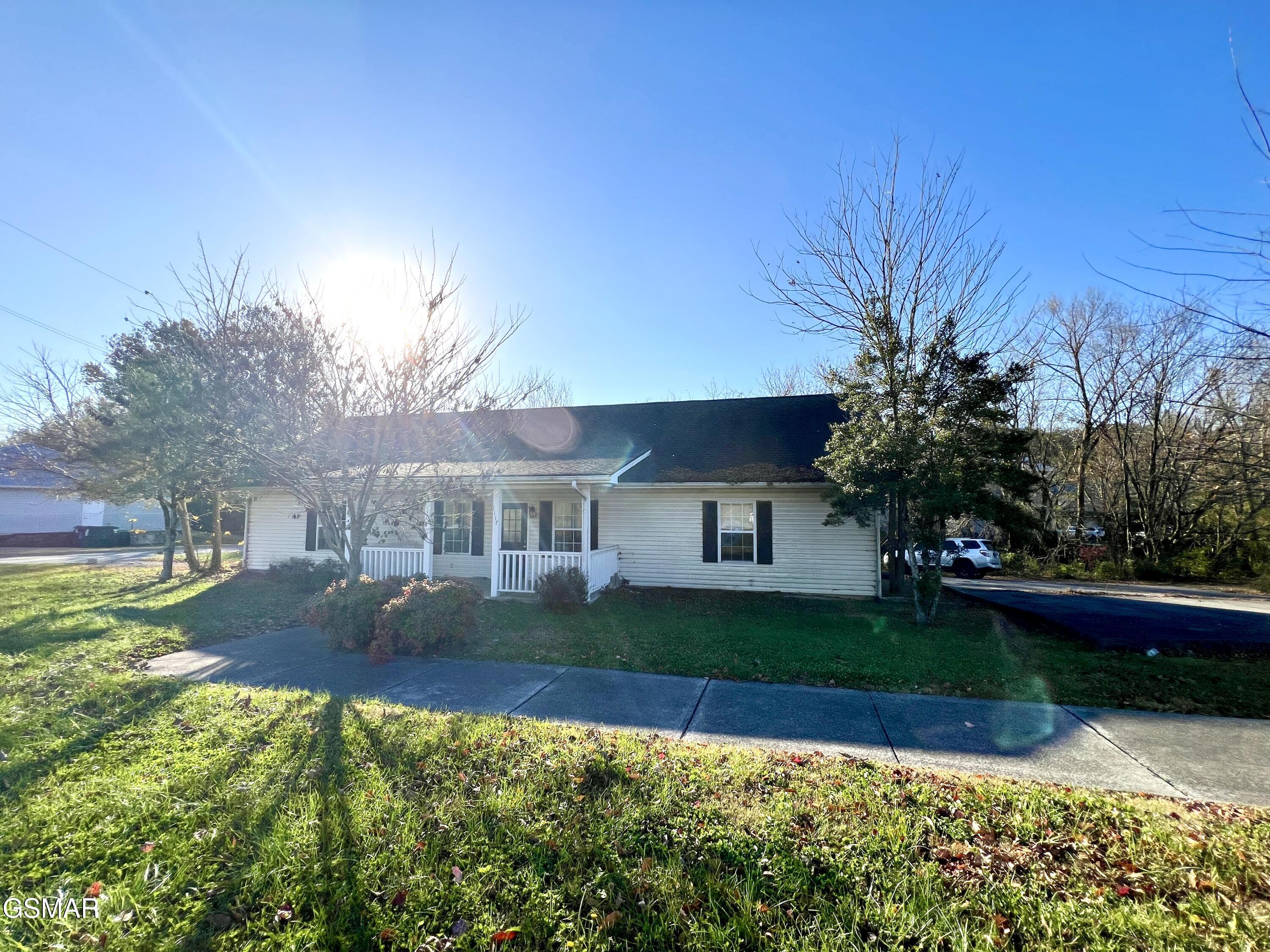 1117 Oak Cluster Drive Sevierville TN 37862