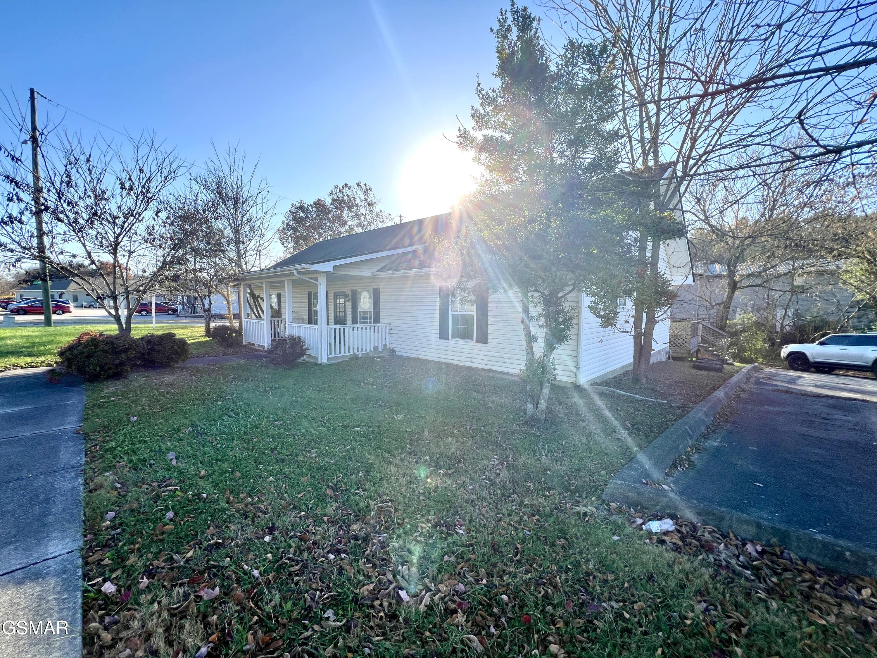 1117 Oak Cluster Drive Sevierville TN 37862