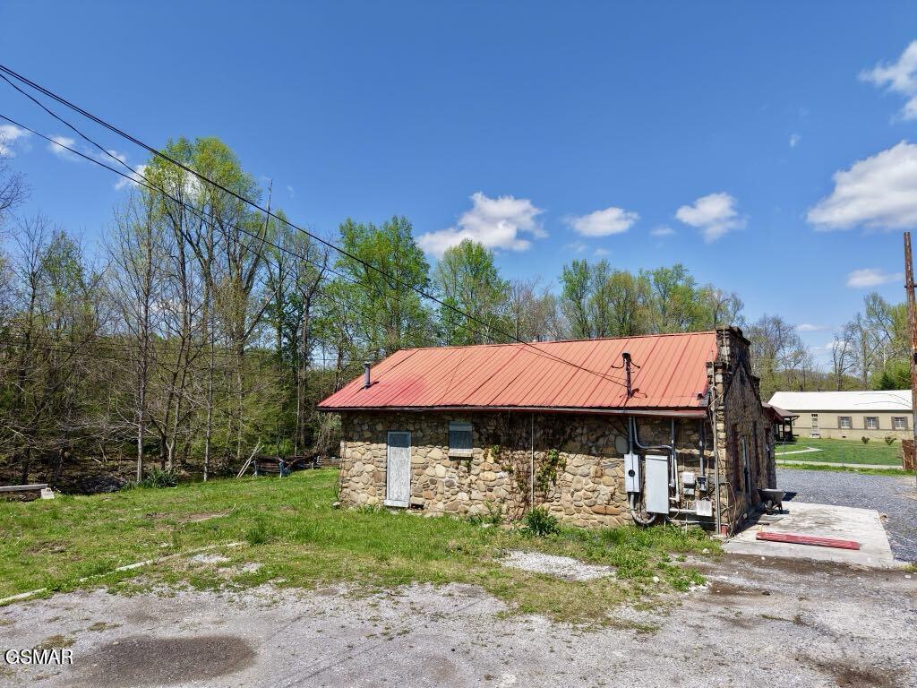 3925 Cosby Highway Cosby TN 37722