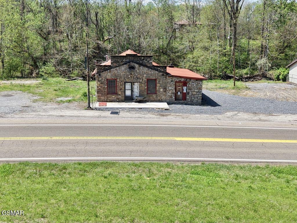 3925 Cosby Highway Cosby TN 37722