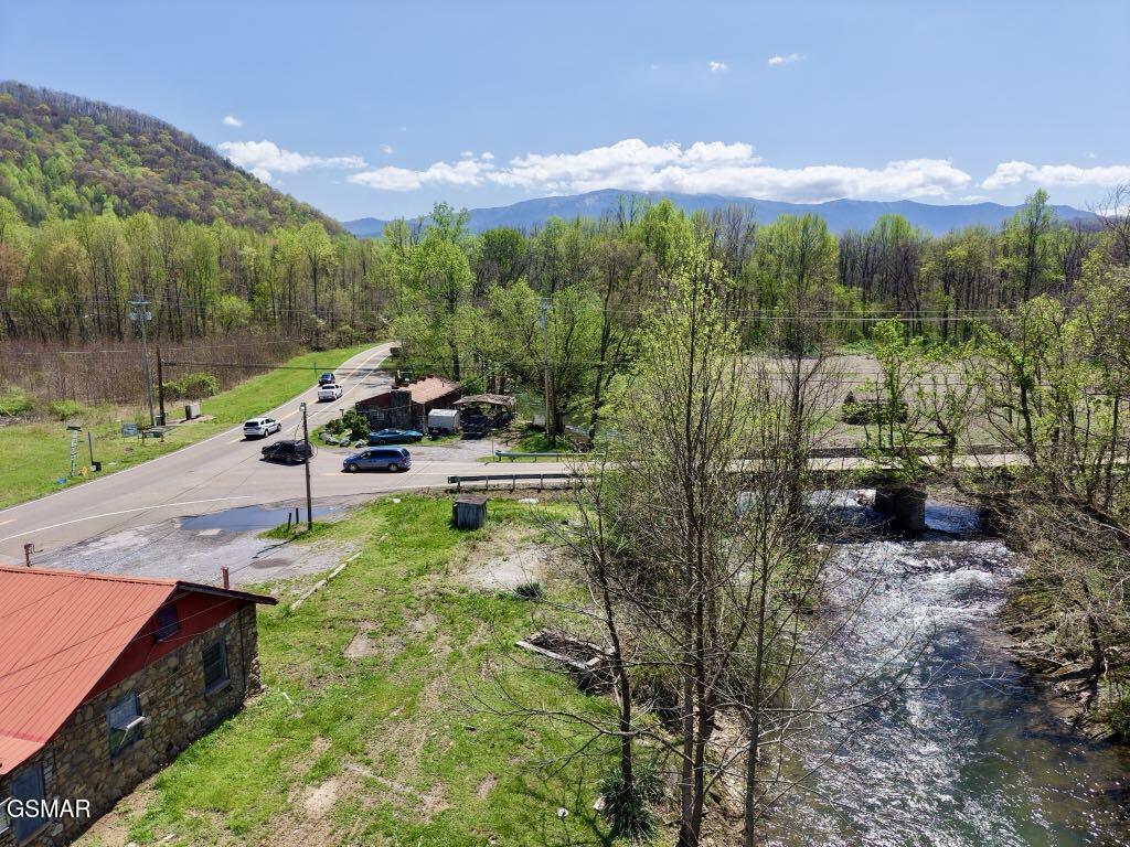 3925 Cosby Highway Cosby TN 37722