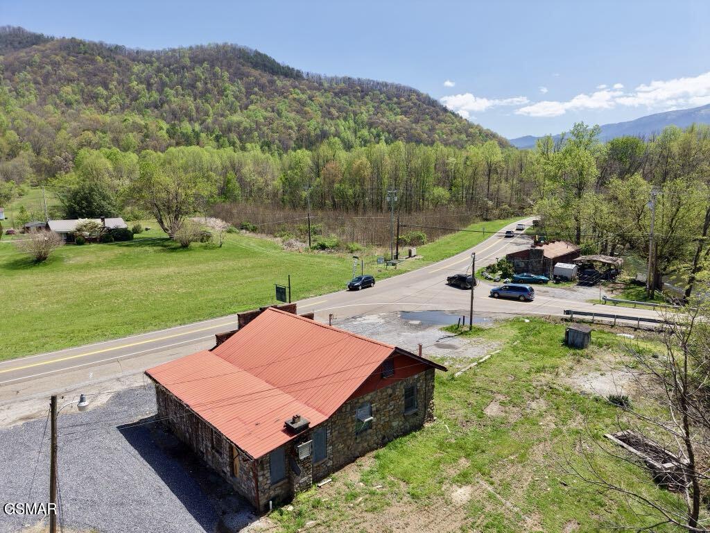 3925 Cosby Highway Cosby TN 37722