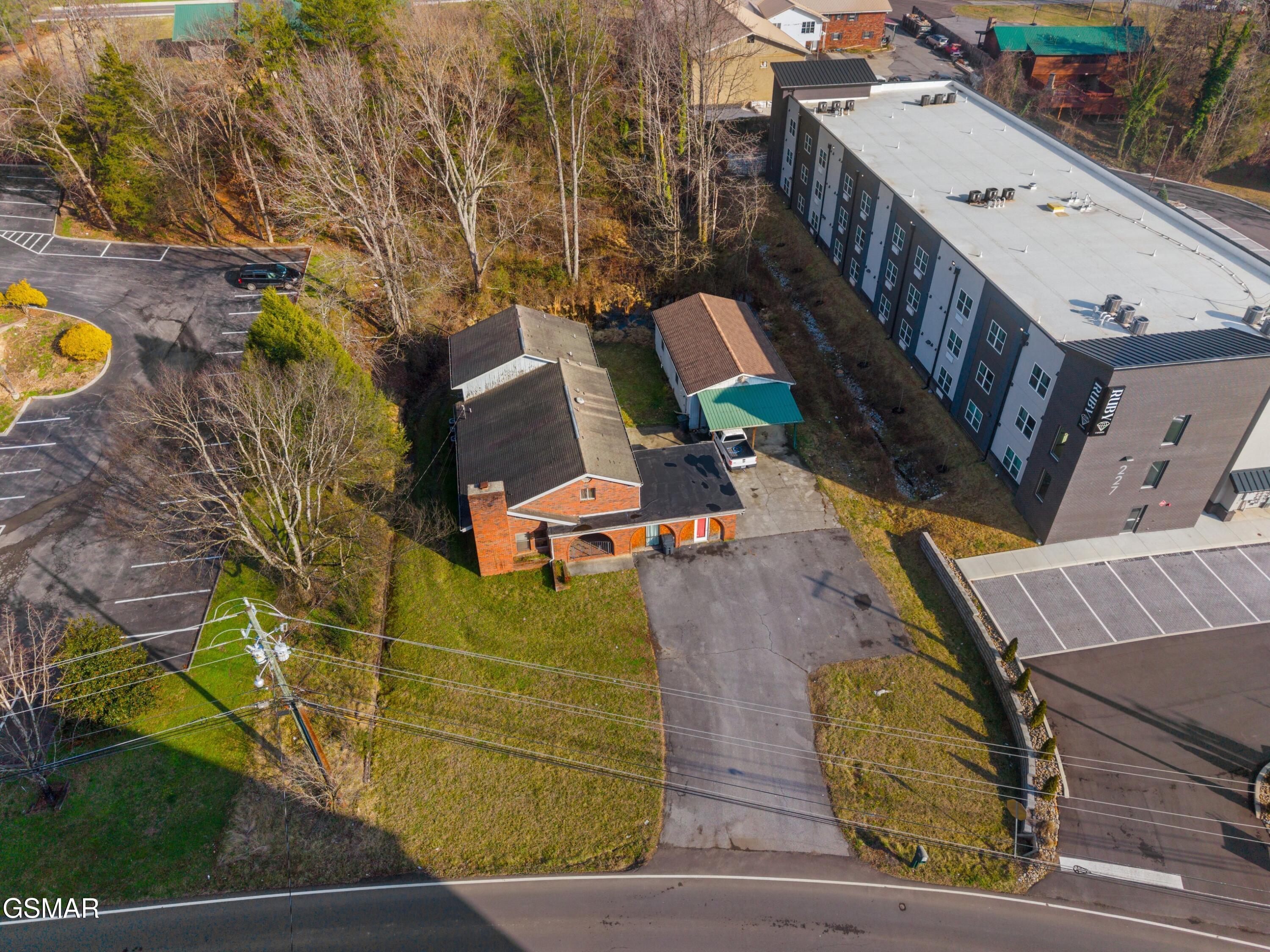 223 Sharon Drive Pigeon Forge TN 37863