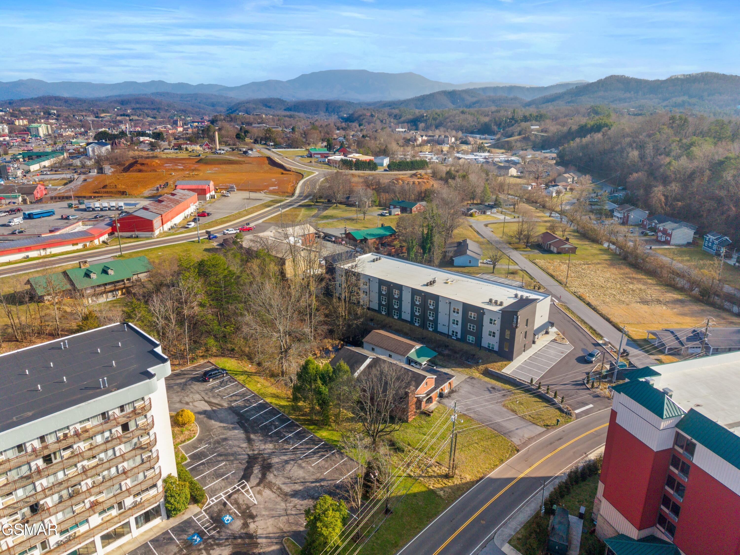 223 Sharon Drive Pigeon Forge TN 37863
