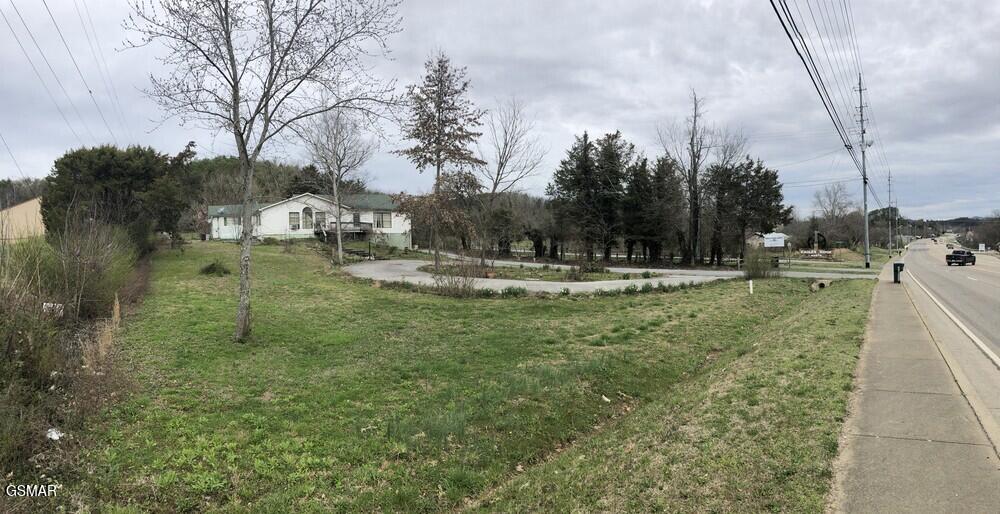 1134-1138 Wears Valley Road Pigeon Forge TN 37863