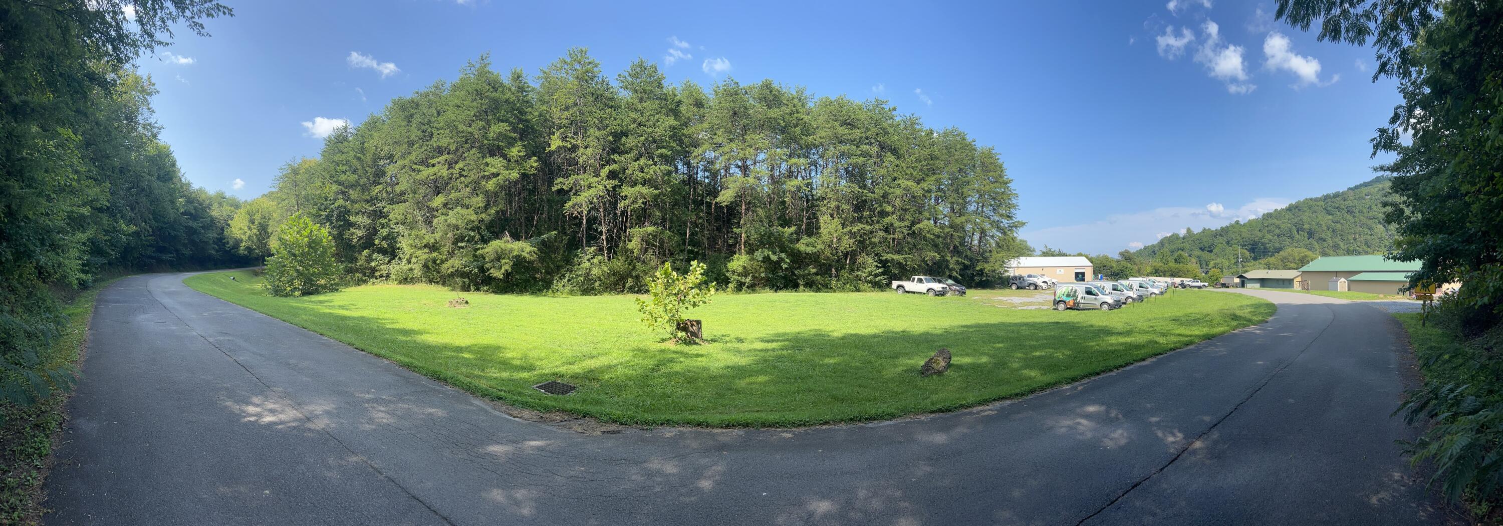 1134-1138 Wears Valley Road Pigeon Forge TN 37863