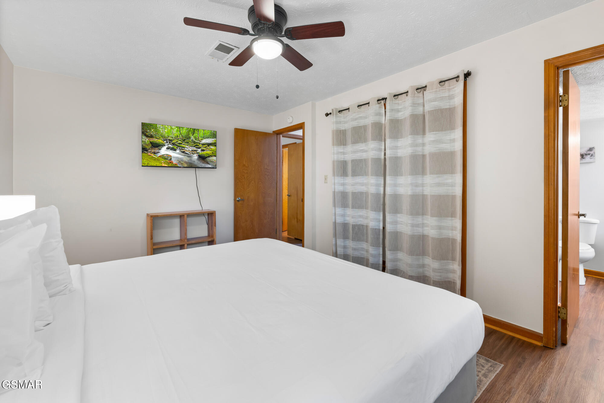 3729 Plaza Way Pigeon Forge TN 37863