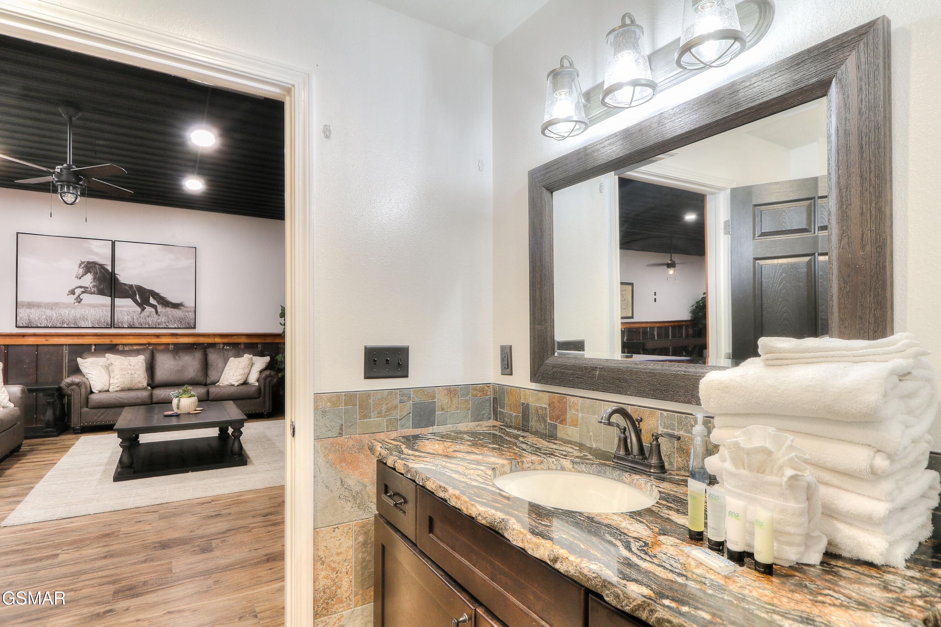 2245 Upper Middle Creek Road Sevierville TN 37876