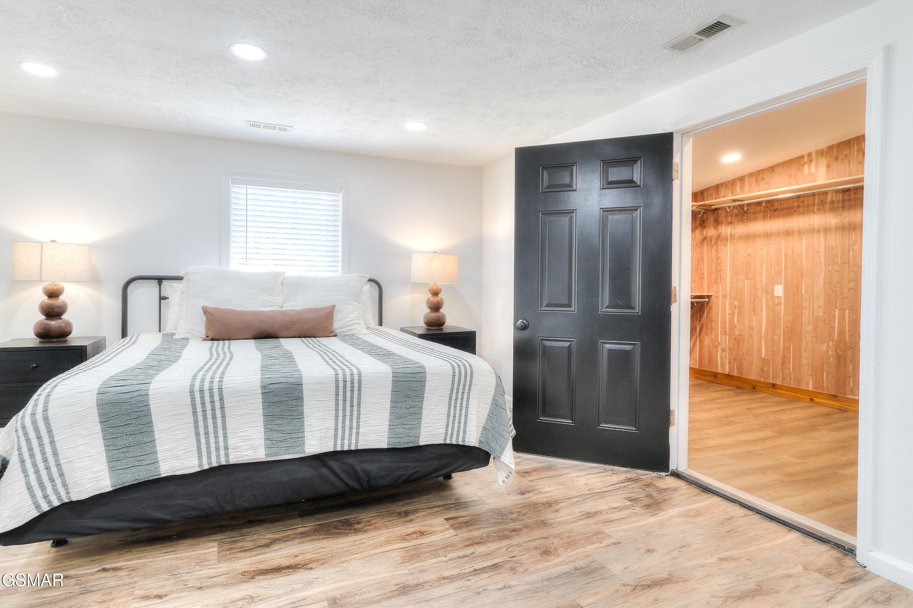 2245 Upper Middle Creek Road Sevierville TN 37876