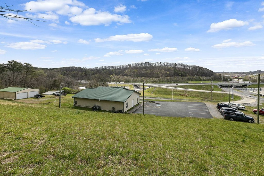 2625 Greenway Drive Knoxville TN 37918