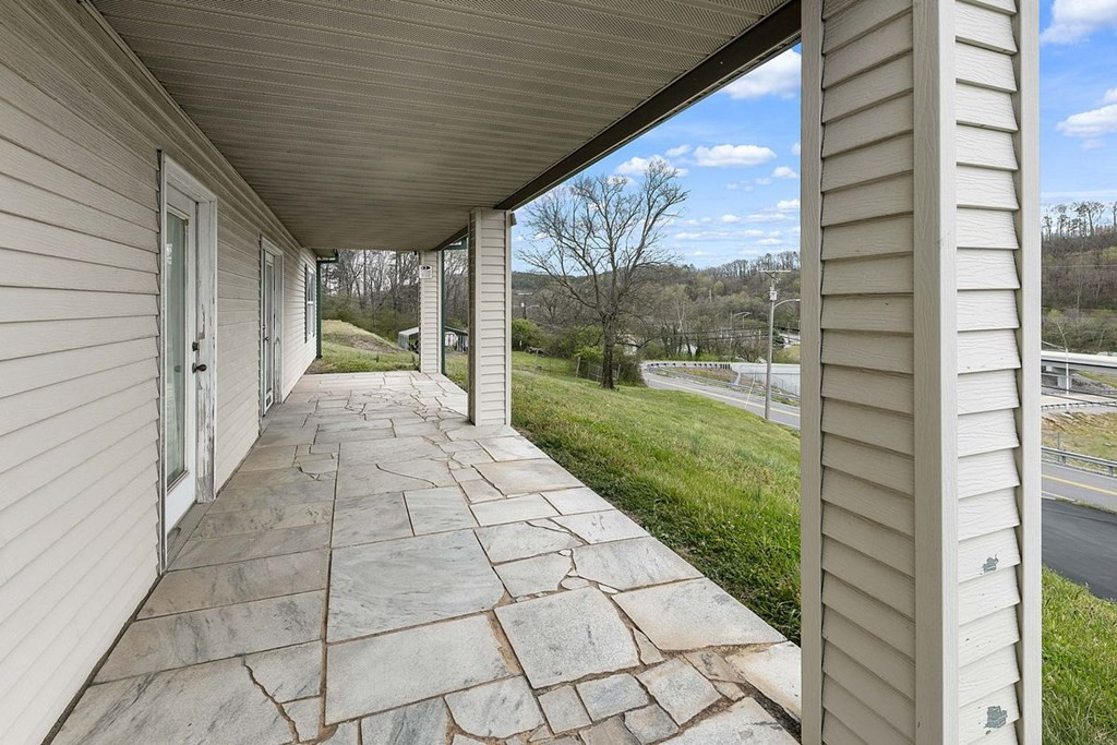 2625 Greenway Drive Knoxville TN 37918