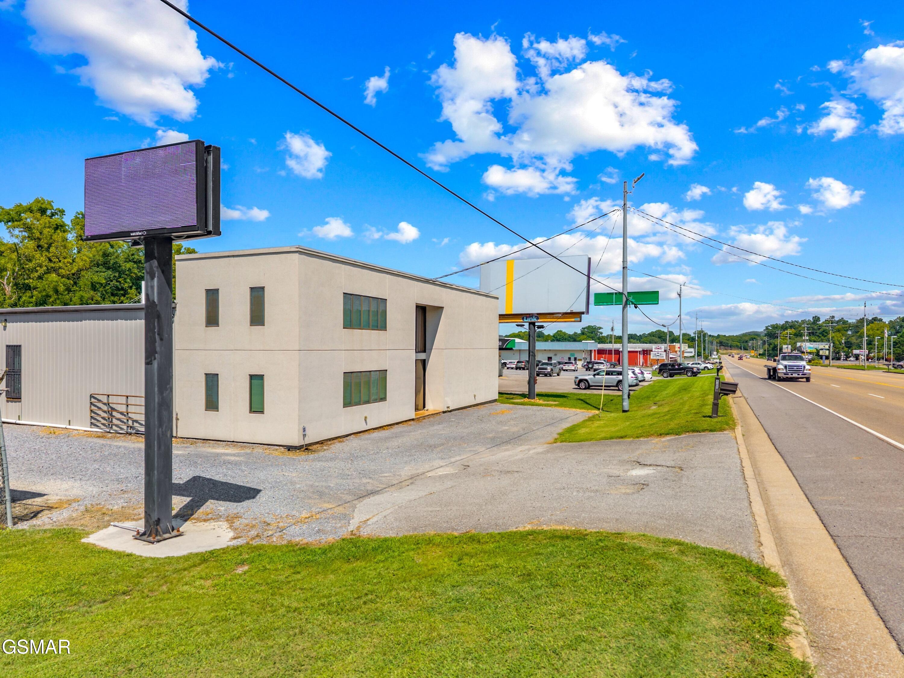 868 W Highway 25 70 Newport TN 37821