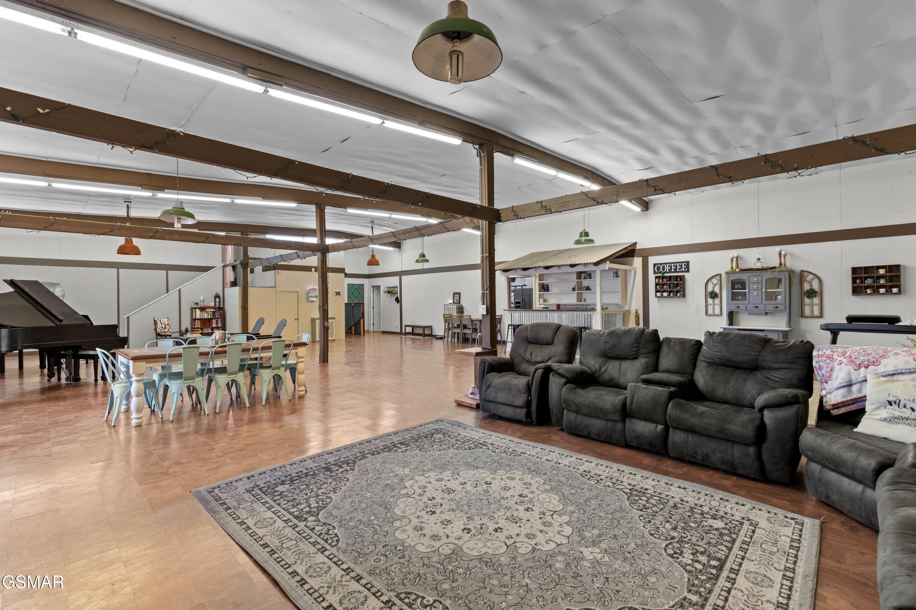 868 W Highway 25 70 Newport TN 37821
