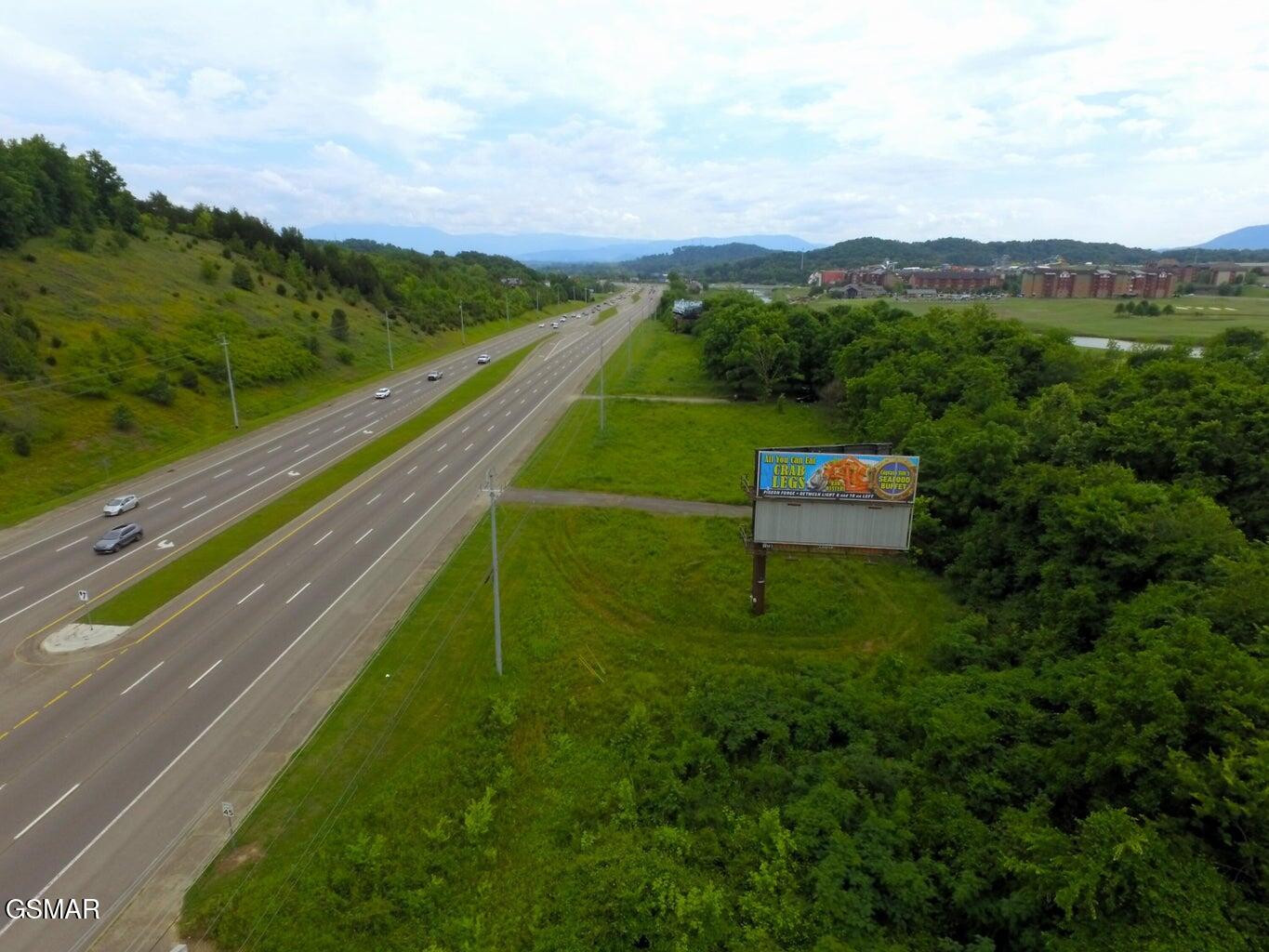 1376 Winfield Dunn Parkway Sevierville TN 37862