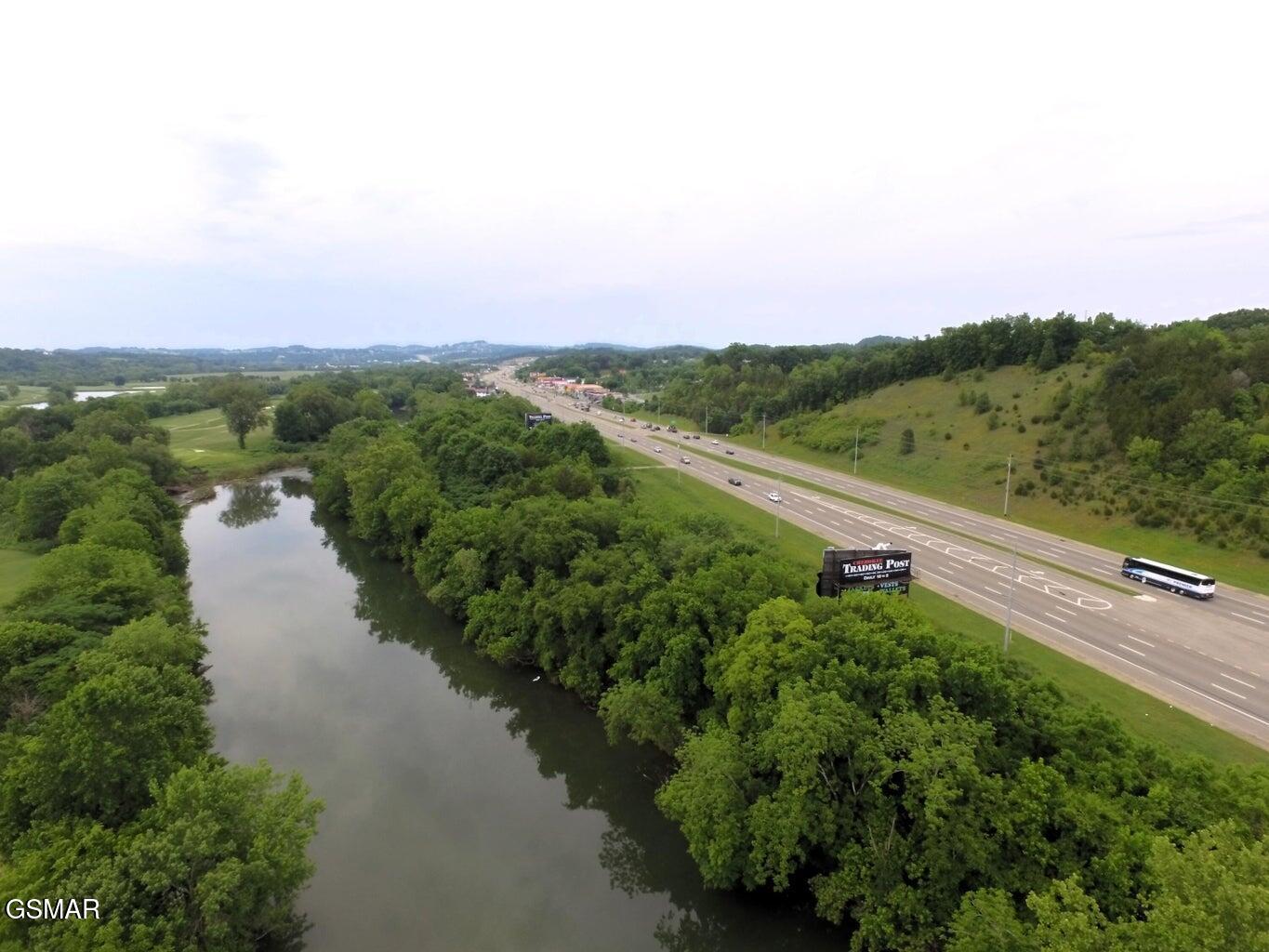 1376 Winfield Dunn Parkway Sevierville TN 37862
