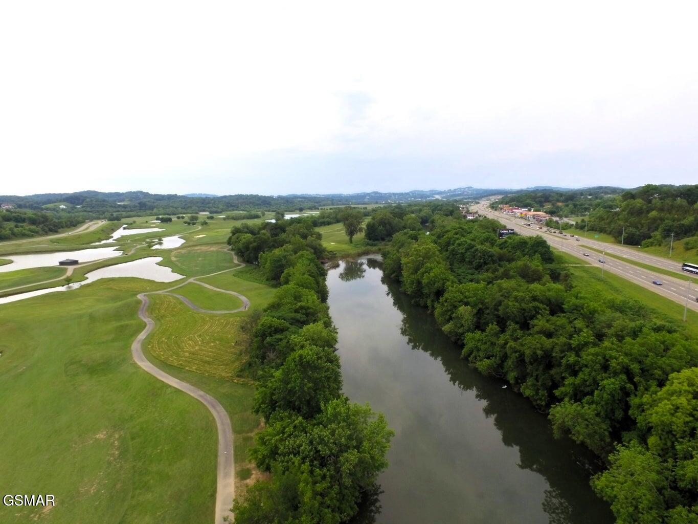 1376 Winfield Dunn Parkway Sevierville TN 37862