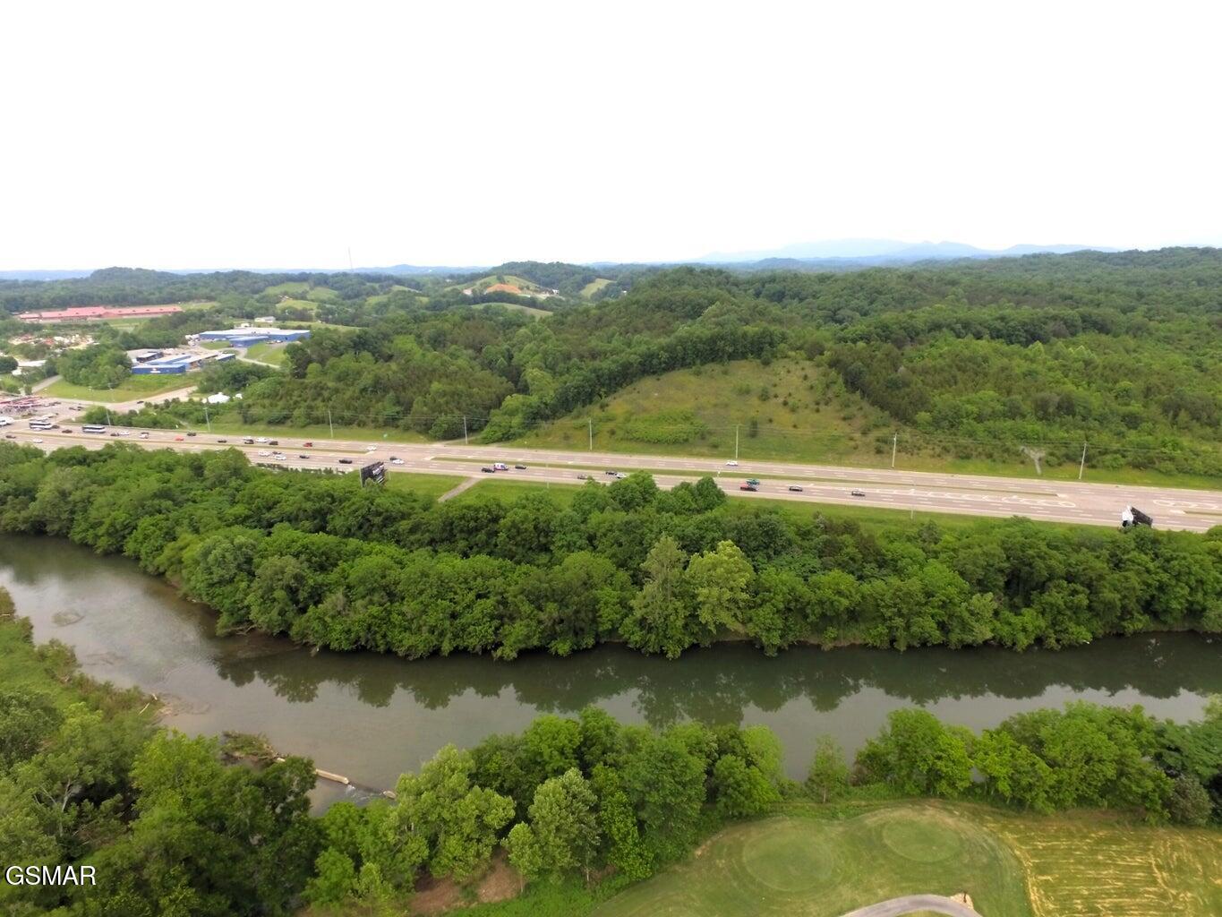 1376 Winfield Dunn Parkway Sevierville TN 37862