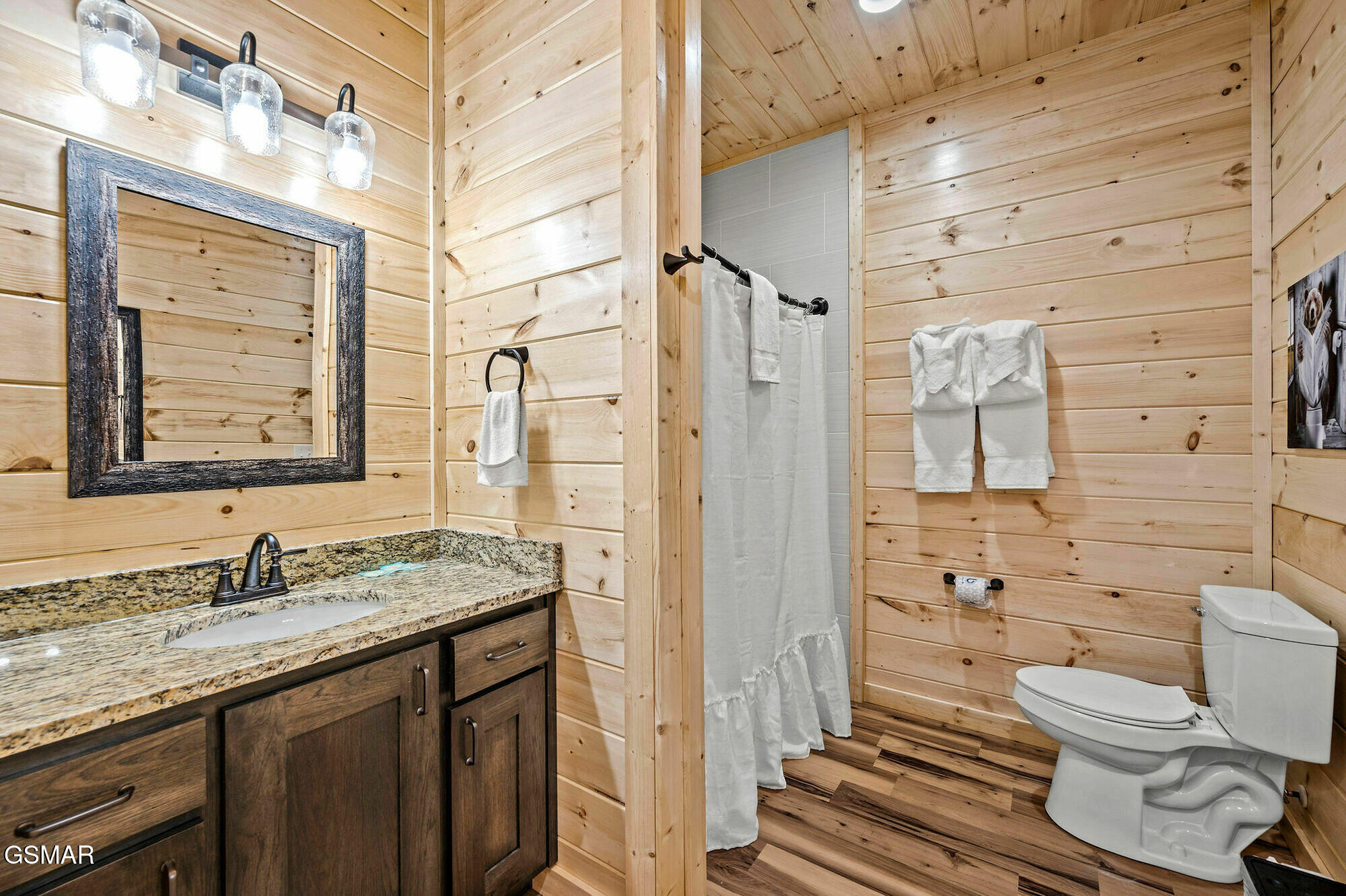 1828 Beach Front Drive Sevierville TN 37876