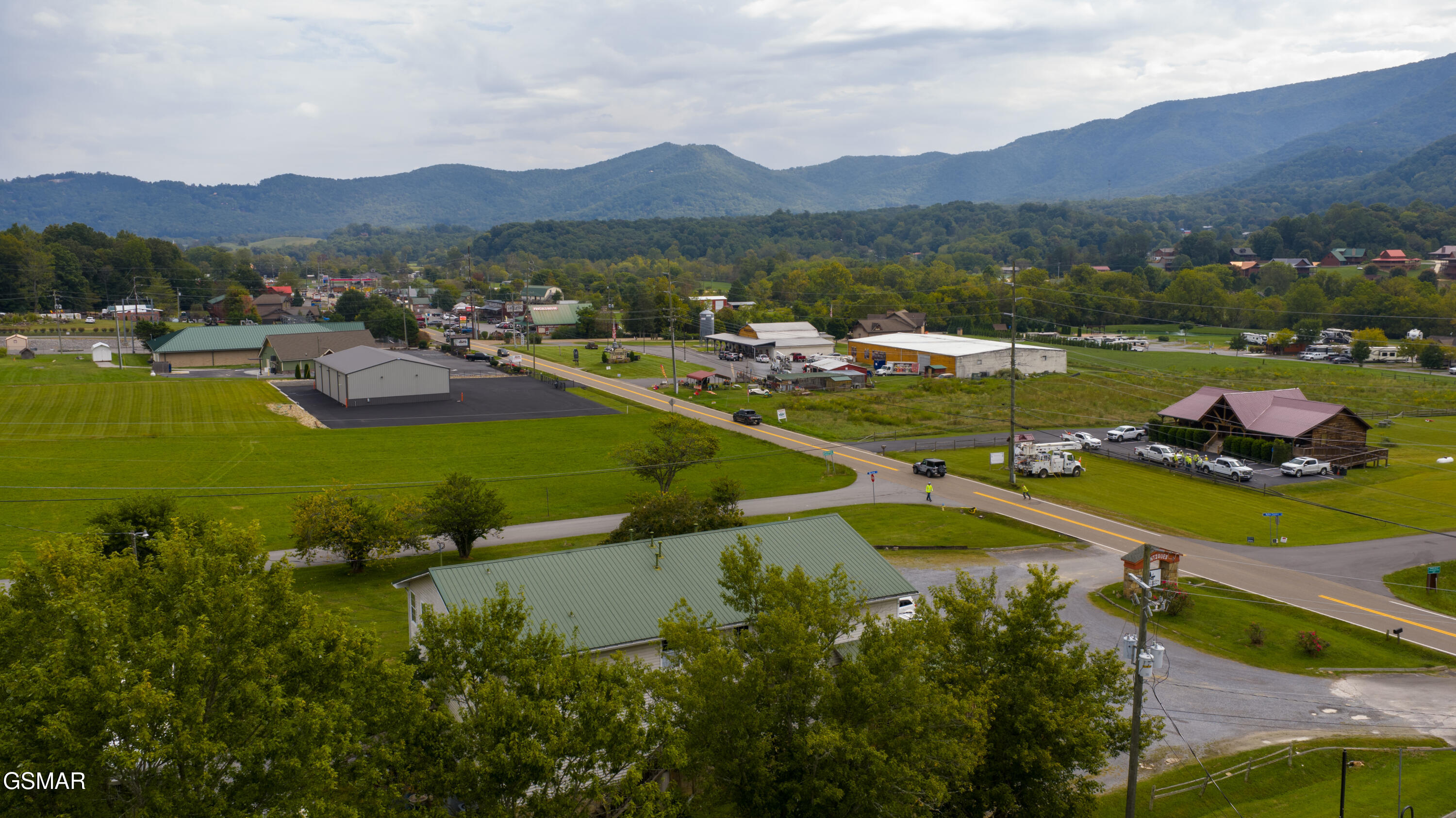 3360 Wears Valley Road/ Highway 321 Road Sevierville TN 37862