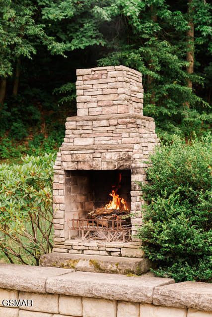 1984 Chestnut Springs Way Sevierville TN 37876