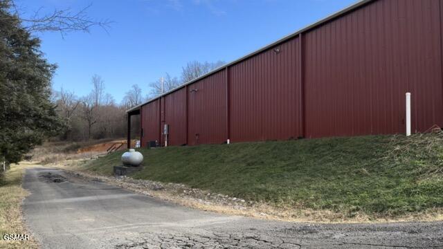 725 W Highway 25 Dandridge TN 37725