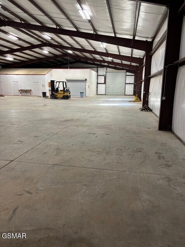 725 W Highway 25 Dandridge TN 37725