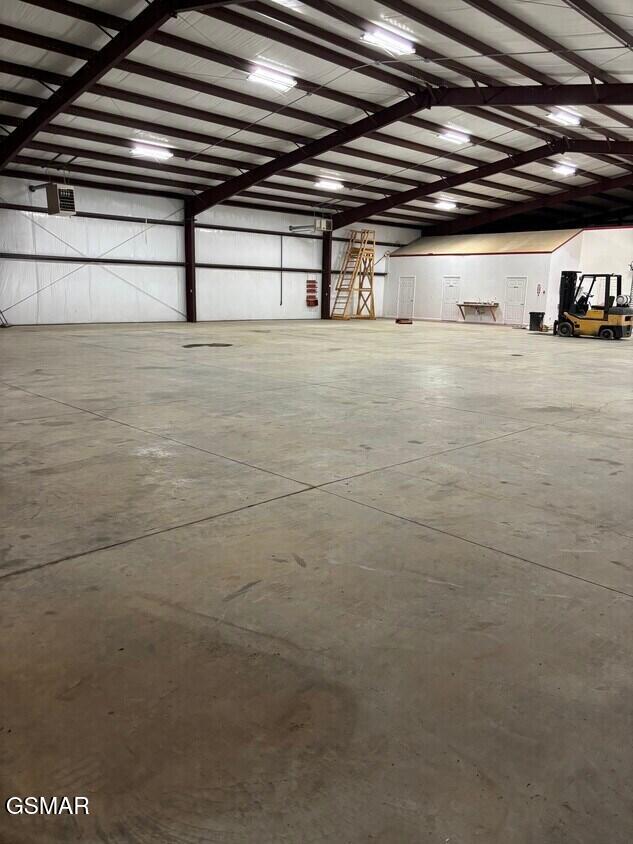 725 W Highway 25 Dandridge TN 37725