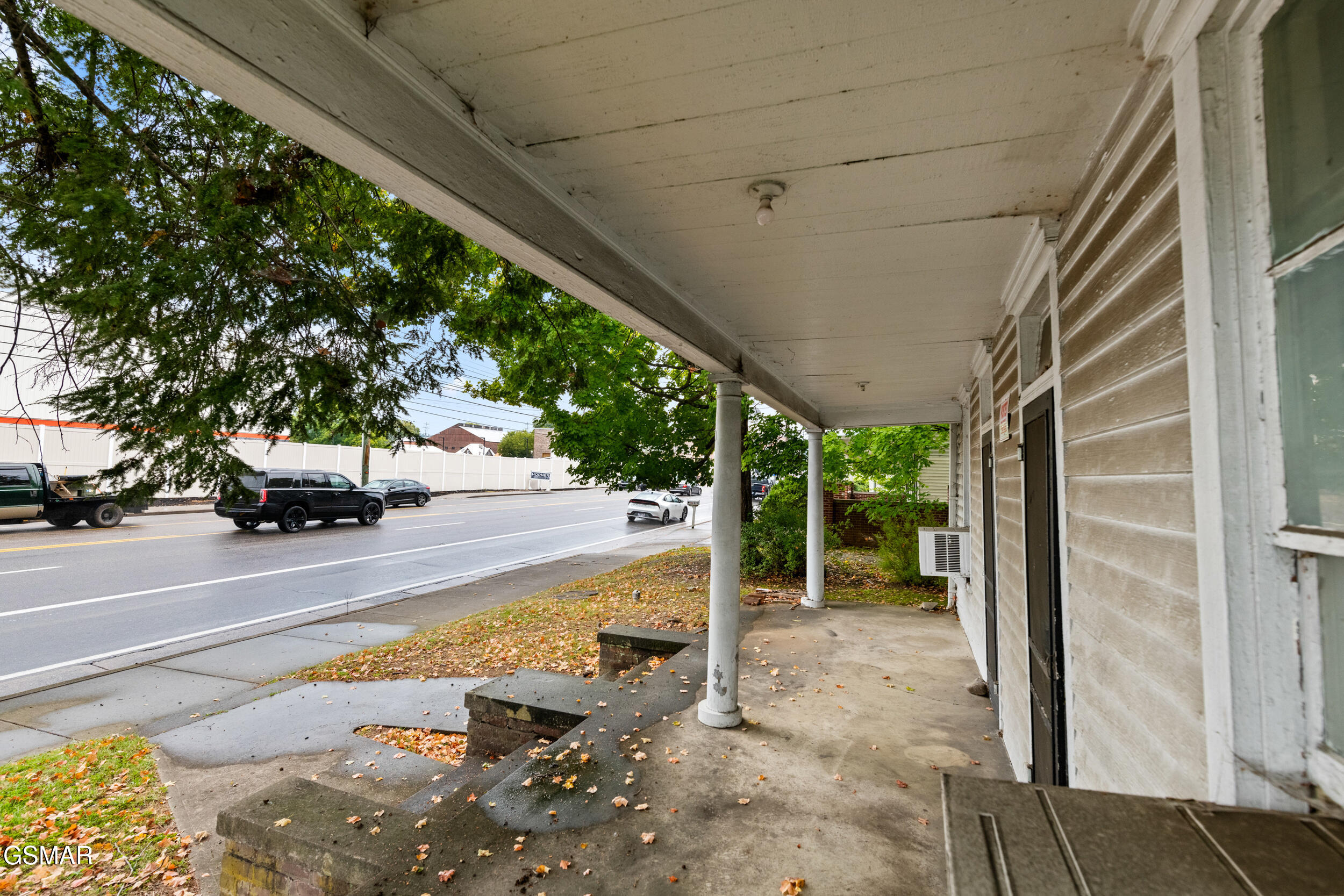 226 E Main Street Sevierville TN 37862