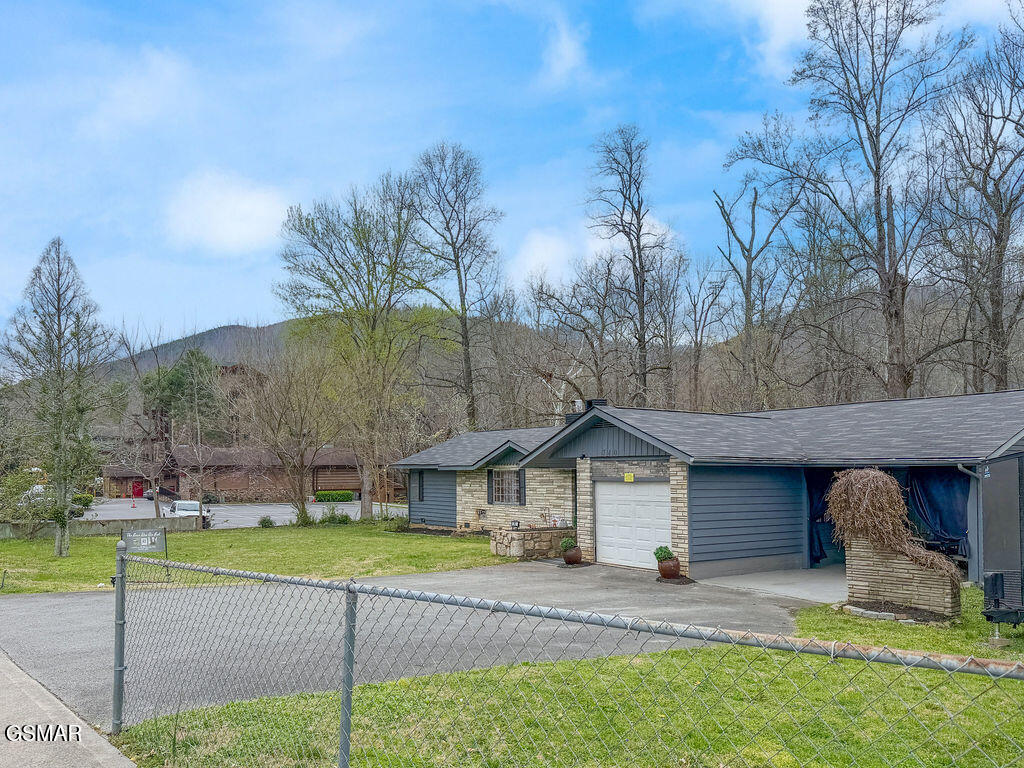 740 River Road Gatlinburg TN 37738