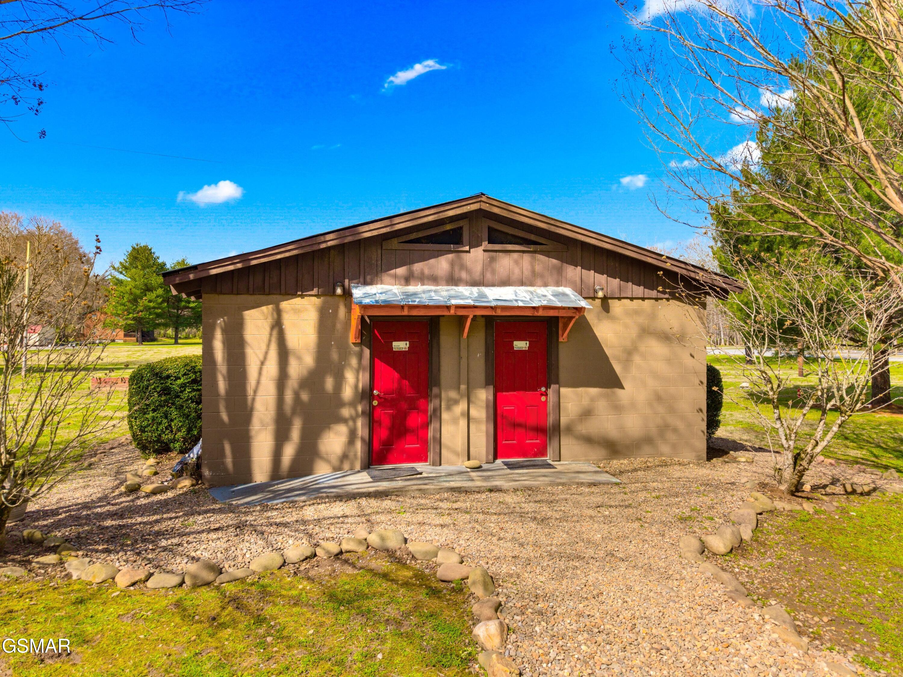 141 Lower Bogard Road Newport TN 37821