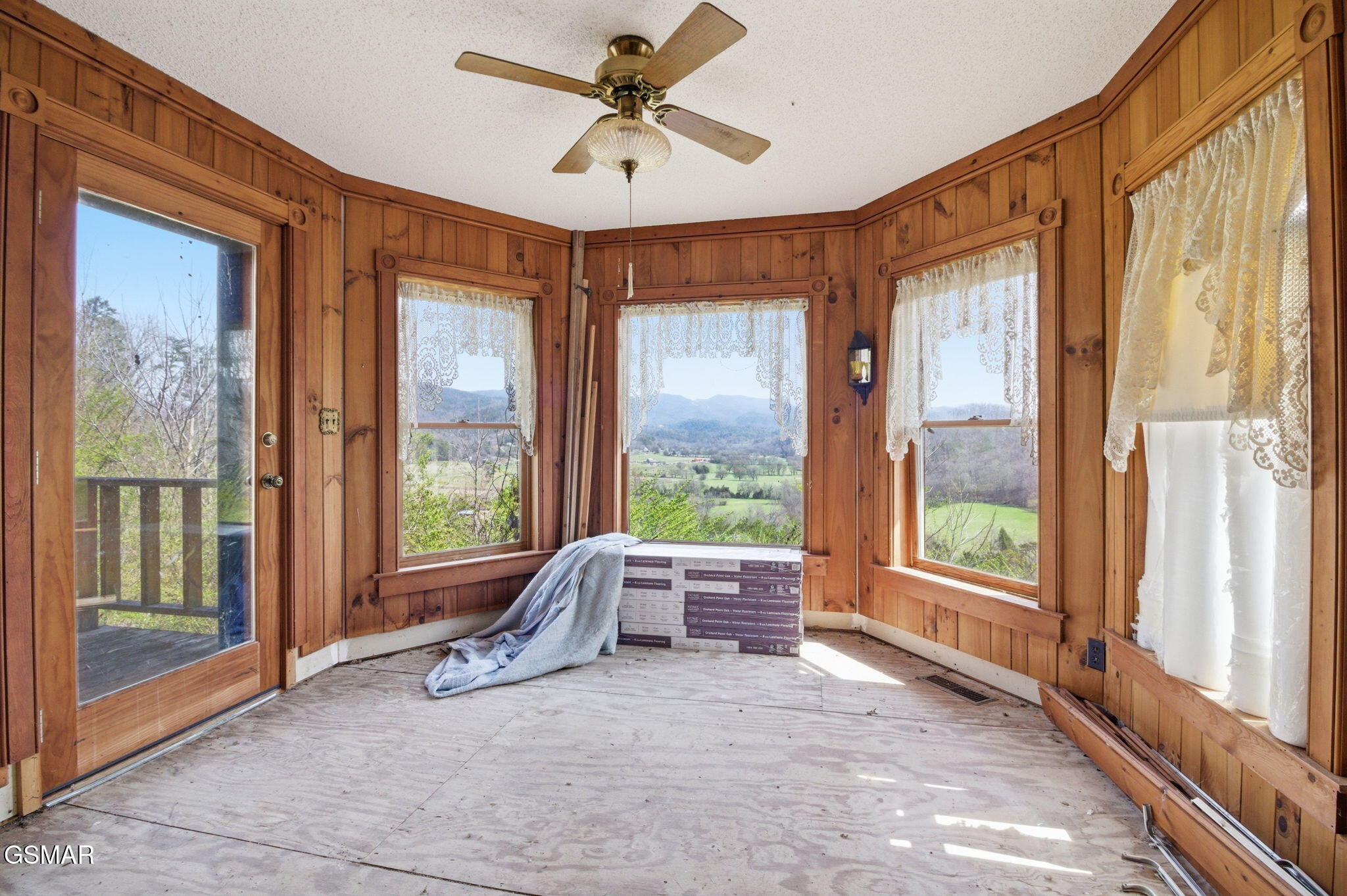 1701 Birch Drive Sevierville TN 37876