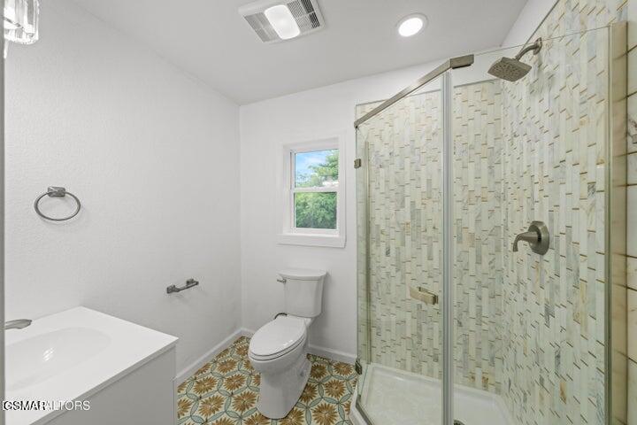 739 W Main Street Sevierville TN 37862
