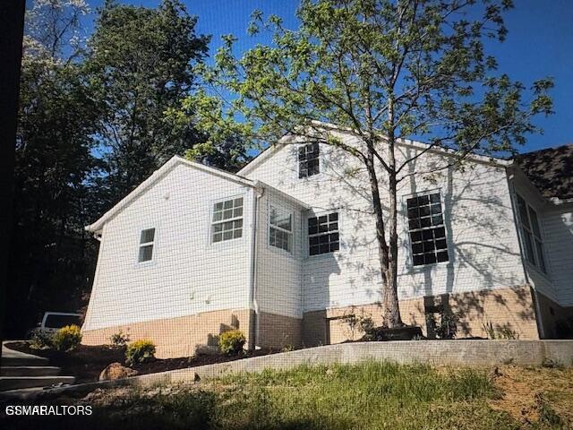 739 W Main Street Sevierville TN 37862