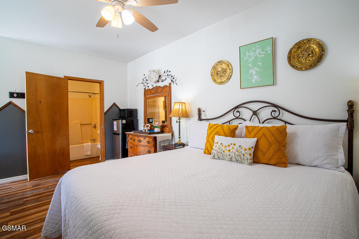 3804 Wears Valley Road Sevierville TN 37862