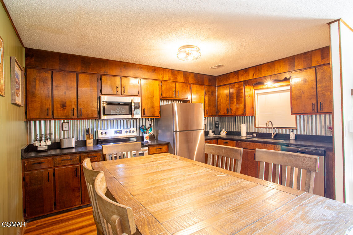 3804 Wears Valley Road Sevierville TN 37862