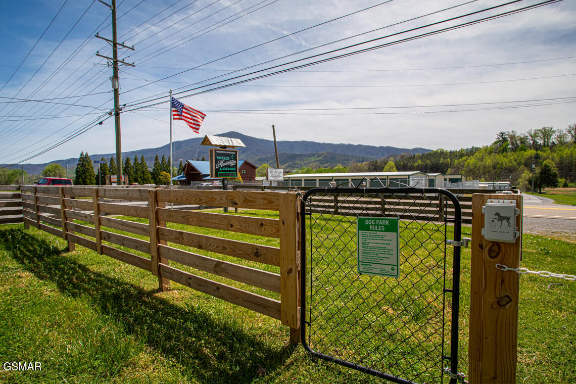 3804 Wears Valley Road Sevierville TN 37862