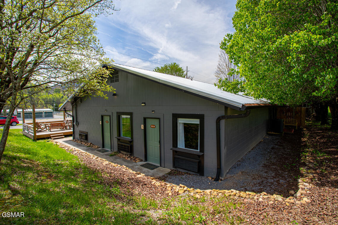 3804 Wears Valley Road Sevierville TN 37862