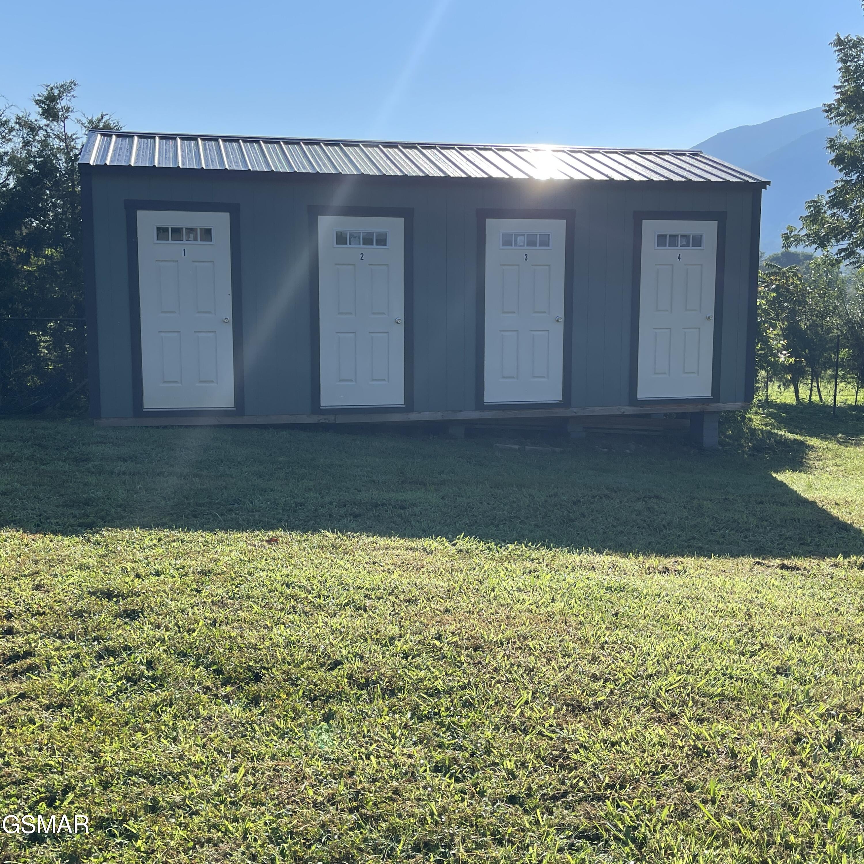 3769-3771 Wears Valley Road Sevierville TN 37862