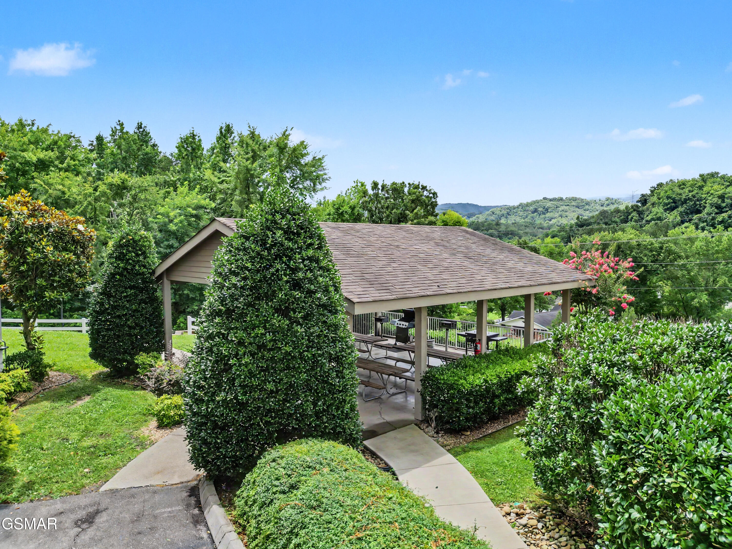 205 Ogle Drive Pigeon Forge TN 37863