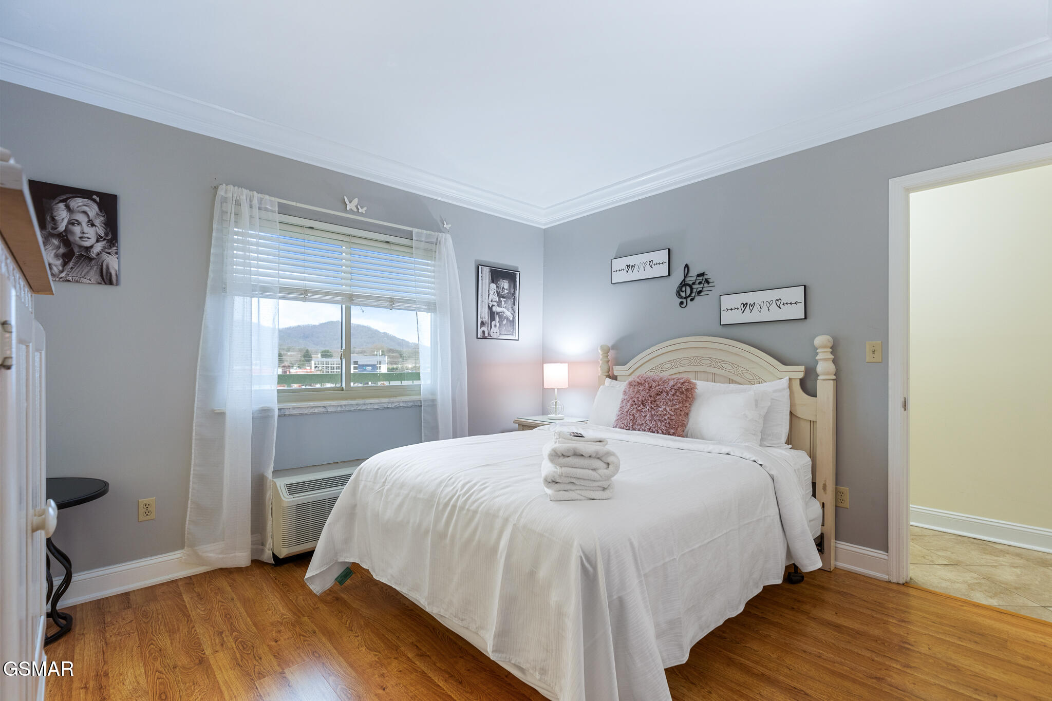 3215 N River Road Pigeon Forge TN 37863