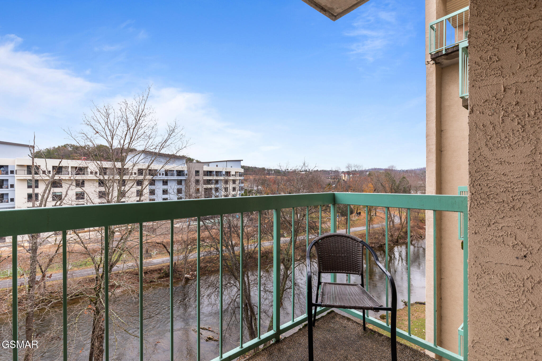 3215 N River Road Pigeon Forge TN 37863