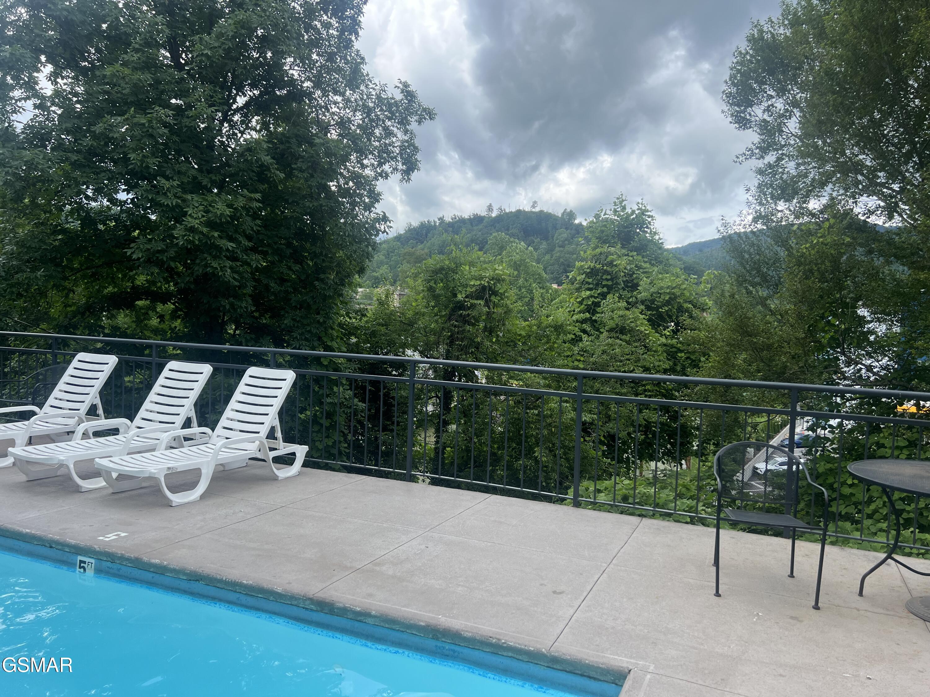 354 E Holly Ridge Road Gatlinburg TN 37738