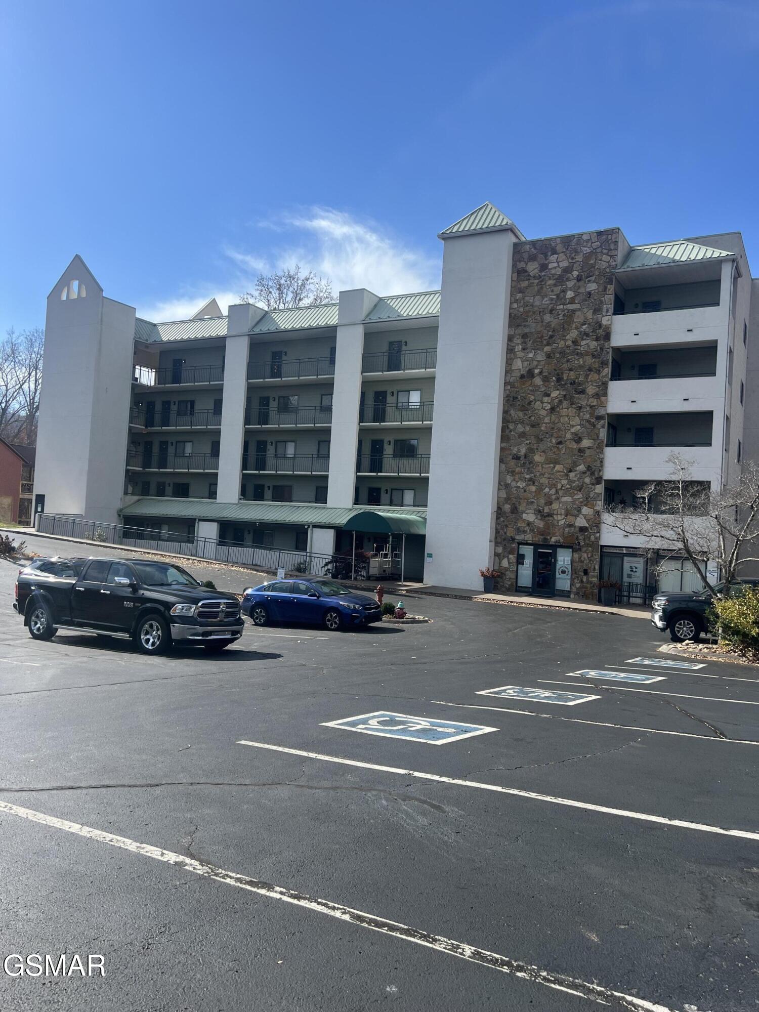 354 E Holly Ridge Road Gatlinburg TN 37738