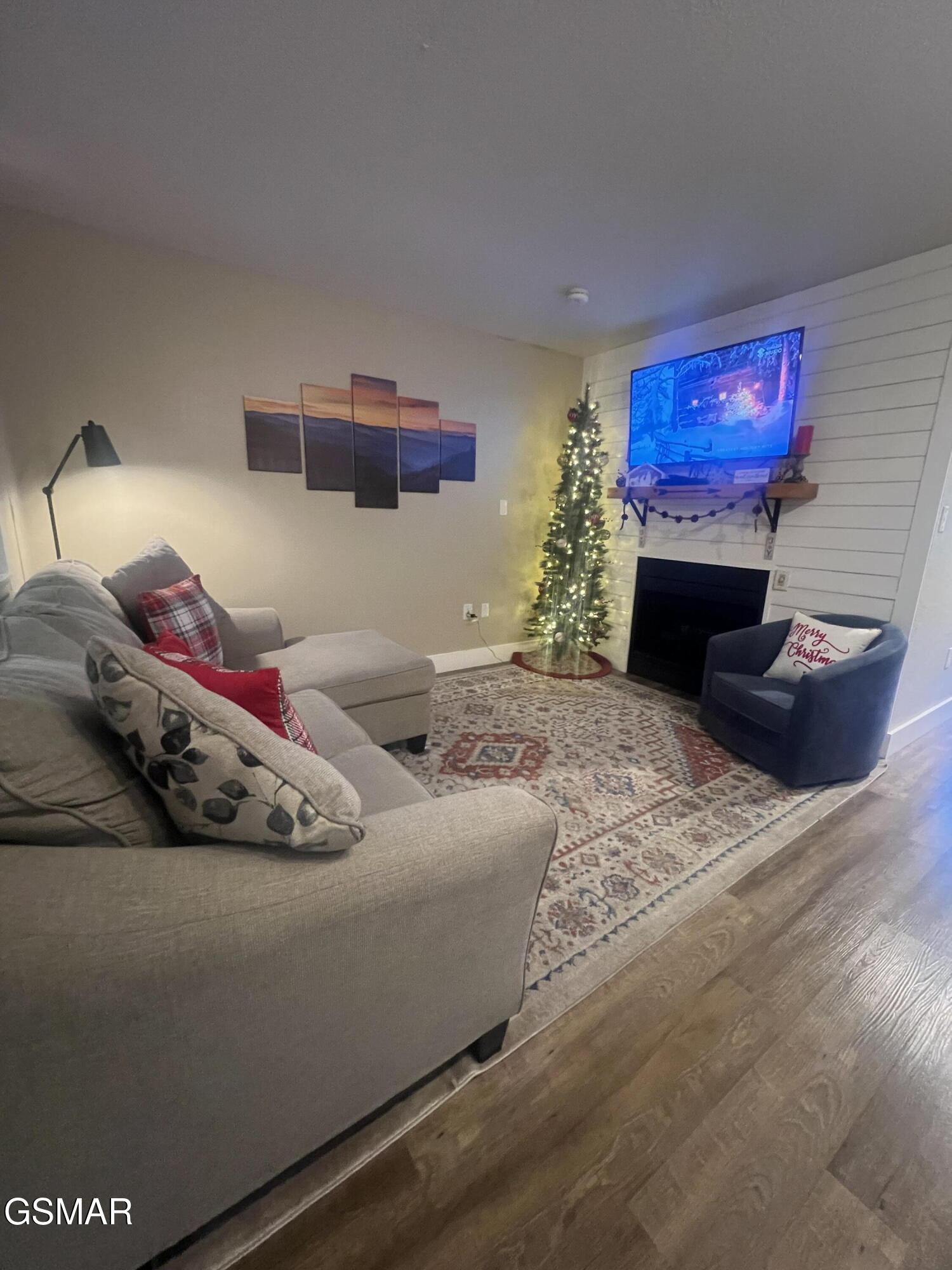 354 E Holly Ridge Road Gatlinburg TN 37738