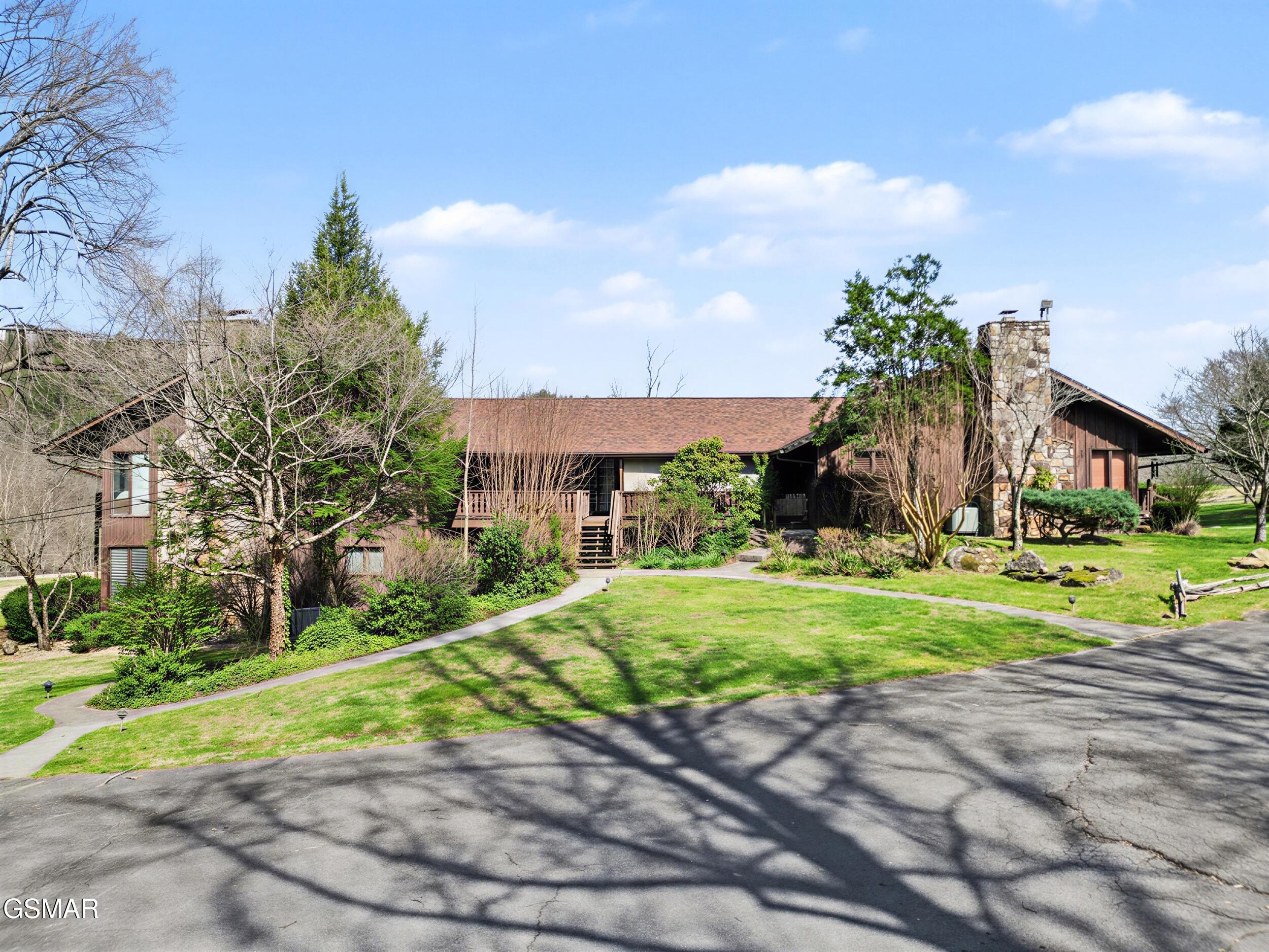 3815 E Parkway Gatlinburg TN 37738