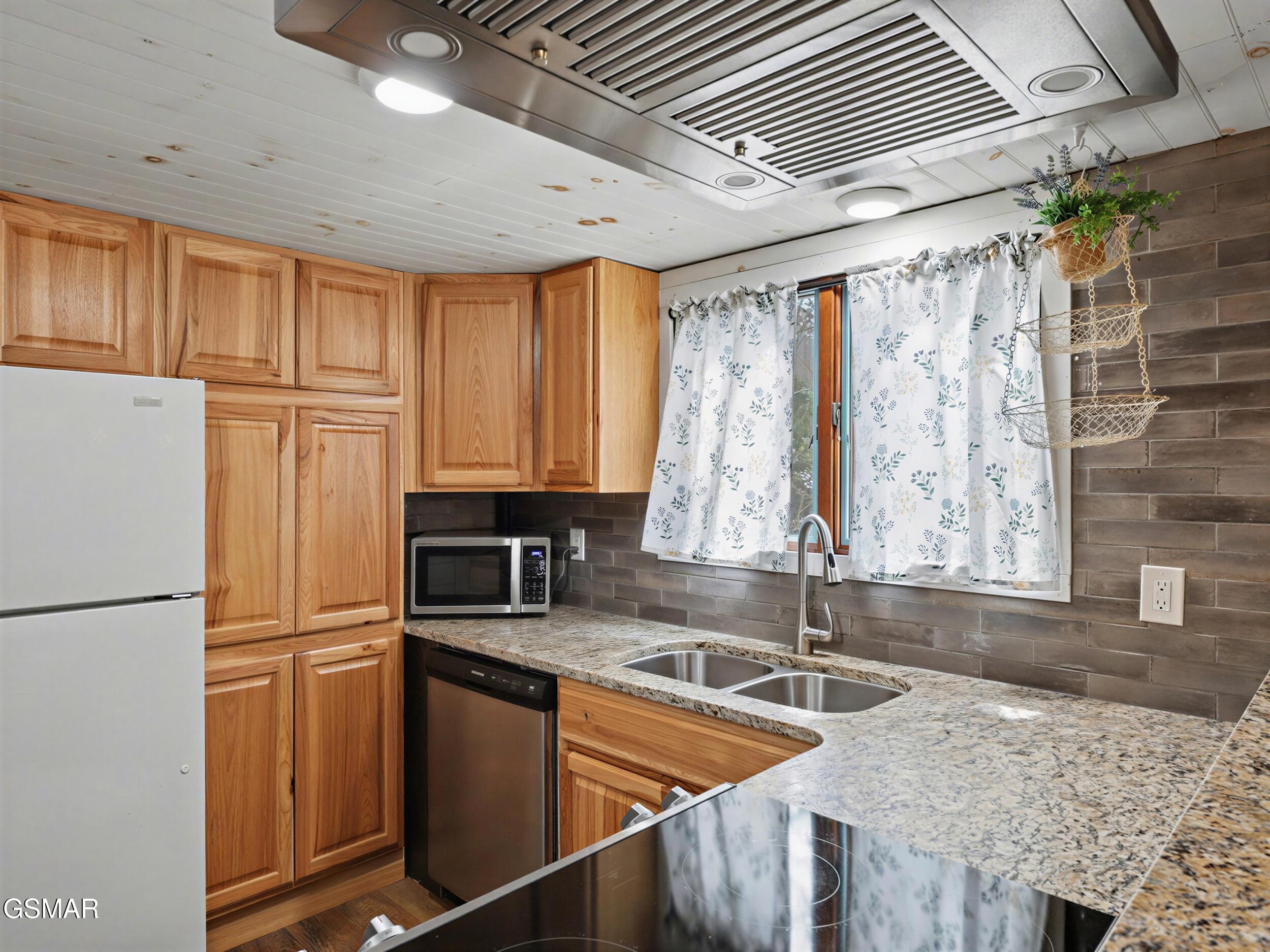 3815 E Parkway Gatlinburg TN 37738