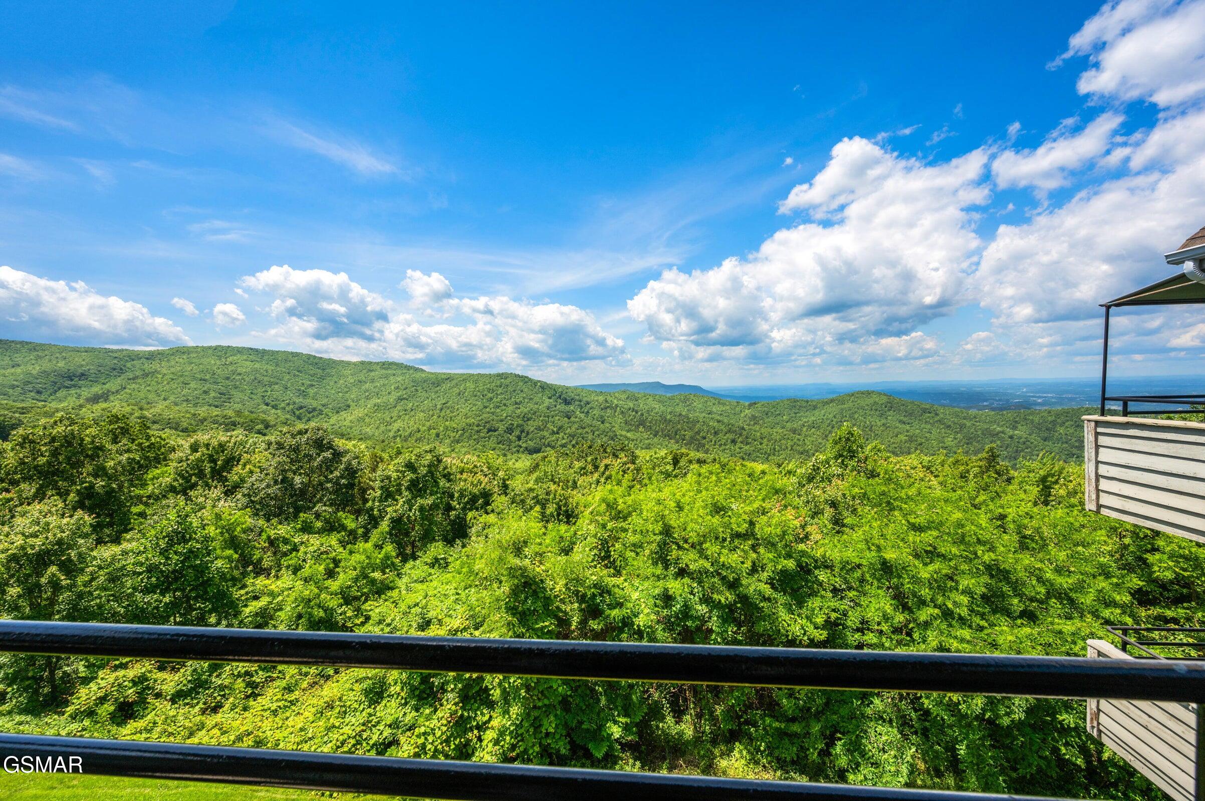 1260 Ski View Drive Gatlinburg TN 37738